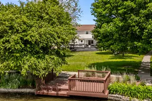 1 Shorewood Ct, Bloomington, IL 61704 - Photo 9