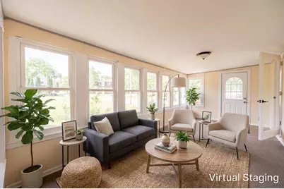 110 N Seminary Avenue, Woodstock, IL 60098 - Photo 3