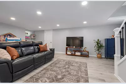 10831 S Longwood Drive, Chicago, IL 60643 - Photo 17