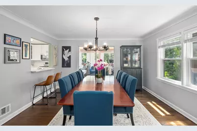 10831 S Longwood Drive, Chicago, IL 60643 - Photo 5