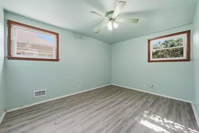 44 50th Avenue, Bellwood, IL 60104 - Photo 11