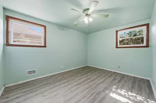44 50th Ave, Bellwood, IL 60104 - Photo 11