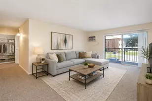 10408 Menard Ave, Oak Lawn, IL 60453 - Photo 3
