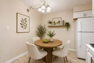 10408 Menard Ave, Oak Lawn, IL 60453 - Photo 7