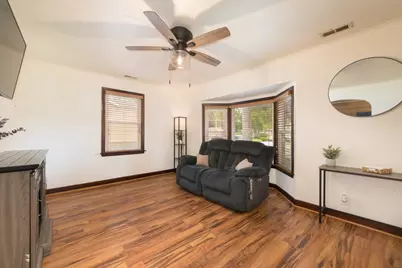 5140 W 80th Place, Burbank, IL 60459 - Photo 3