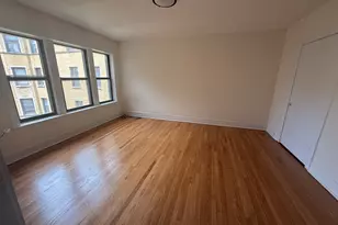 7351 N Damen Ave, Chicago, IL 60645 - Photo 5