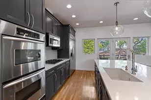 1350 W Wrightwood Ave, Chicago, IL 60614 - Photo 9