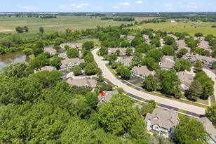 30W069 Penny Ln, Warrenville, IL 60555 - Photo 37