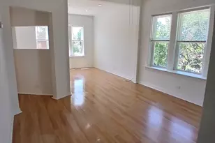 4652 W Palmer St, Chicago, IL 60639 - Photo 3