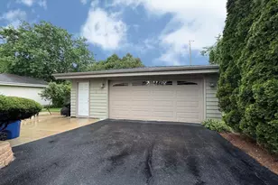 1406 Taft Ave, Wheaton, IL 60189 - Photo 23
