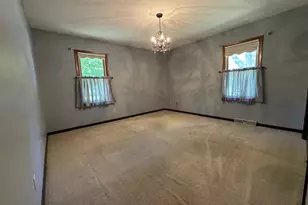 205 S Fremont St, Tampico, IL 61283 - Photo 11