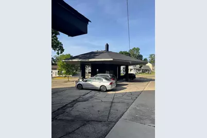 435 Washington Street, Elgin, IL 60123 - Photo 3