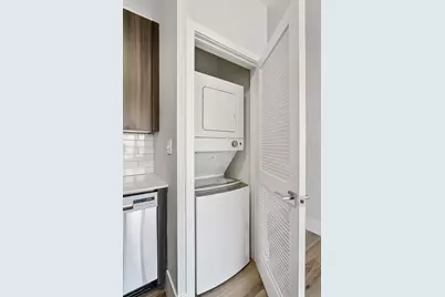 1531 W Howard Avenue #207, Chicago, IL 60626 - Photo 7