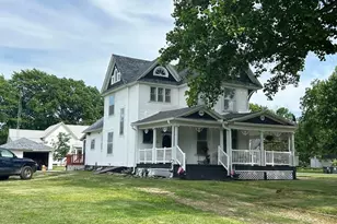 108 S Gray St, Sidell, IL 61876 - Photo 5