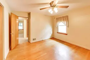 403 N Yale St, Villa Park, IL 60181 - Photo 11