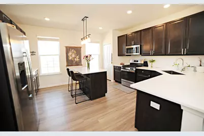 530 Cimmaron Circle, Crystal Lake, IL 60012 - Photo 5