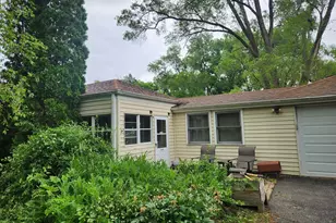 1007 Highmoor Rd, Lombard, IL 60148 - Photo 1