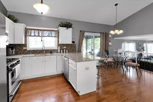 1410 Martin Ct, Plainfield, IL 60586 - Photo 11