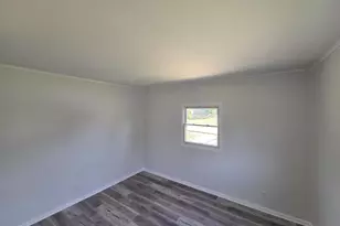 524 Amsterdam St, Woodstock, IL 60098 - Photo 13