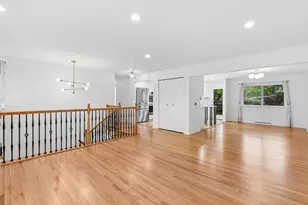 409 Brookside Dr, Wilmette, IL 60091 - Photo 5