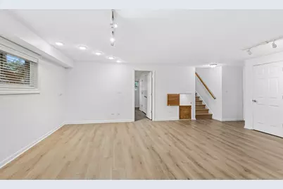 409 Brookside Drive, Wilmette, IL 60091 - Photo 19