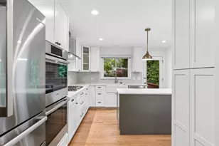 409 Brookside Dr, Wilmette, IL 60091 - Photo 7
