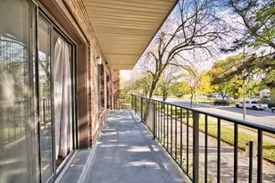 9558 Gross Point Rd, Skokie, IL 60076 - Photo 7
