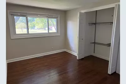 920 Royal Court, Schaumburg, IL 60193 - Photo 9