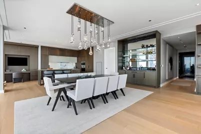 14 W Superior Street #6201, Chicago, IL 60654 - Photo 9