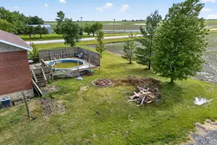 18015 N 2100 E Rd, Pontiac, IL 61764 - Photo 7