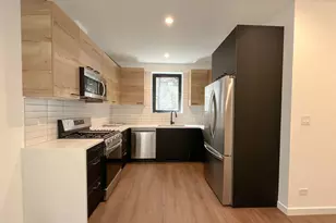 3710 N Kenmore Ave, Chicago, IL 60613 - Photo 5
