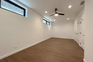 3710 N Kenmore Ave, Chicago, IL 60613 - Photo 15