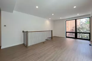 3710 N Kenmore Ave, Chicago, IL 60613 - Photo 3