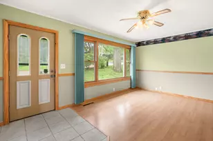 3815 Midway Dr, Island Lake, IL 60042 - Photo 3