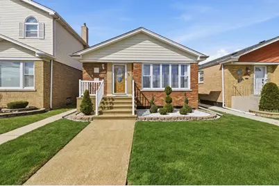 5836 S Mayfield Avenue, Chicago, IL 60638 - Photo 1