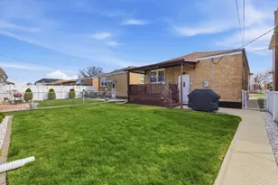 5836 S Mayfield Ave, Chicago, IL 60638 - Photo 35