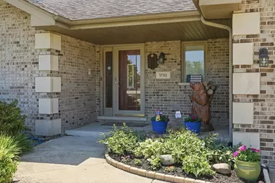 9911 195th Street, Mokena, IL 60448 - Photo 3
