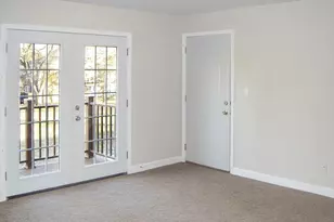 310 Wilshire Dr, Sandwich, IL 60548 - Photo 5