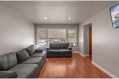 7307 S Damen Avenue, Chicago, IL 60636 - Photo 5