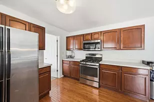2513 Fox Meadow Dr, Crest Hill, IL 60403 - Photo 11