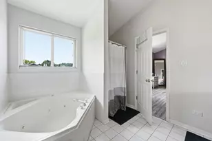 2513 Fox Meadow Dr, Crest Hill, IL 60403 - Photo 27
