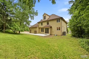 97 Crooked Creek Dr, Yorkville, IL 60560 - Photo 3
