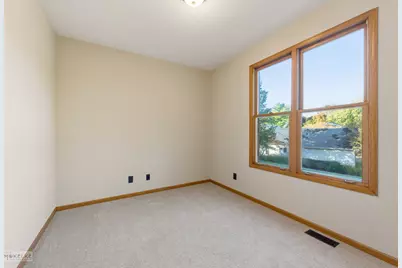 97 Crooked Creek Drive, Yorkville, IL 60560 - Photo 21