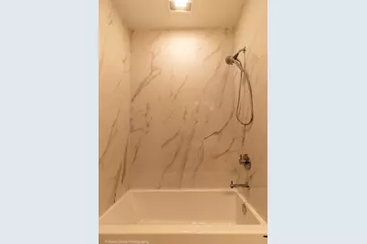 507 E 60th Street #GARDEN, Chicago, IL 60637 - Photo 9