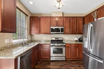 5721 Wildspring Drive, Lake in the Hills, IL 60156 - Photo 9