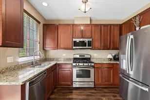 5721 Wildspring Dr, Lake in the Hills, IL 60156 - Photo 9