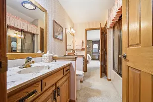 2 Breckenridge Dr, Bloomington, IL 61701 - Photo 41