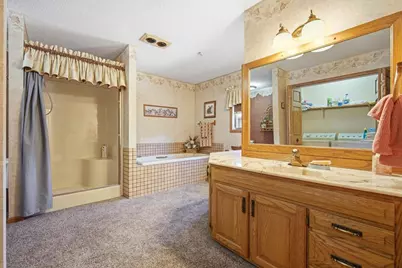 2 Breckenridge Drive, Bloomington, IL 61701 - Photo 25