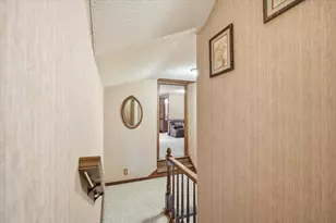2 Breckenridge Dr, Bloomington, IL 61701 - Photo 45