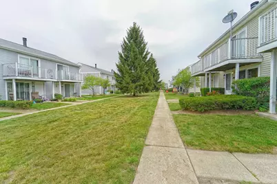 389 Meadow Green Lane #1, Round Lake Beach, IL 60073 - Photo 13